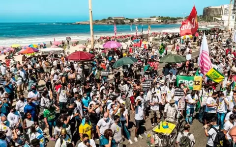 Bolsonaro cada vez m�s aislado: hasta la derecha march� en su contra