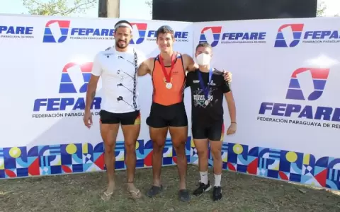 Insfr�n y Mosqueira se destacan en el regreso del Nacional de Remo