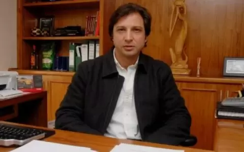 Abdo da a su exasesor la concesi�n y explotaci�n de zona franca en Villa Hayes