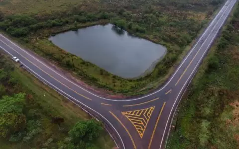 Guair� estrena corredor vial estrat�gico y recibe equipos inform�ticos para escuelas