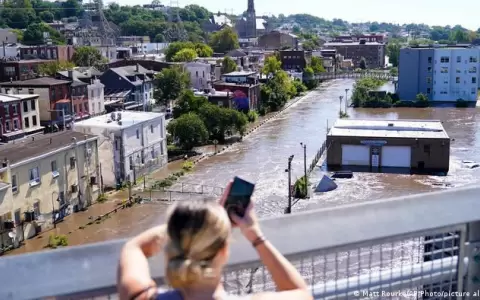 Inundaciones dejan al menos 46 muertos en Estados Unidos