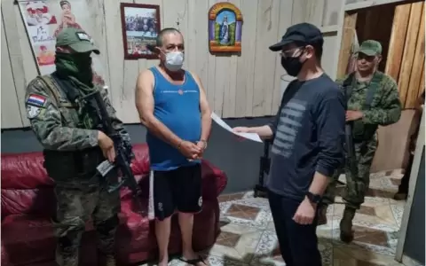 Detienen a supuesto l�der de banda que trafica coca�na desde Bolivia