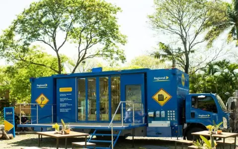 Presentaron banco rodante