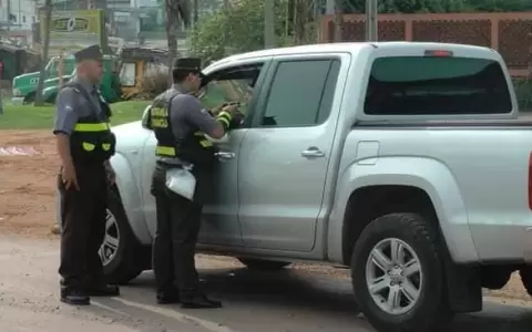 Caminera rechaza ley que eliminar�a controles aleatorios de alcotest