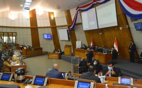 Objetan proyecto que permite a la Polic�a revelar datos de usuarios a Telef�nicas