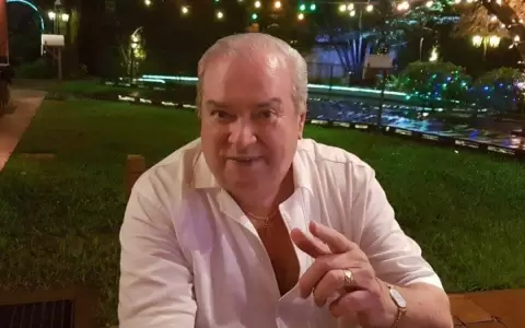 Charles Gonz�lez Palisa se lanza a la concejal�a