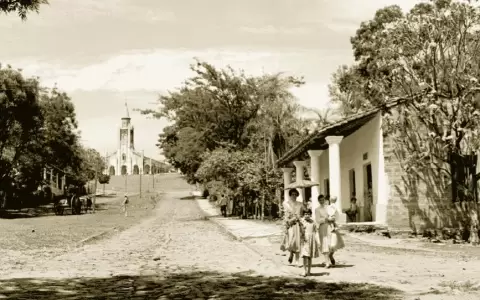 Aregu�. Villa veraniega 1862-1950