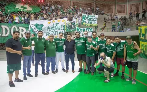 Paranaense vence a Presidente Franco en un final para el infarto