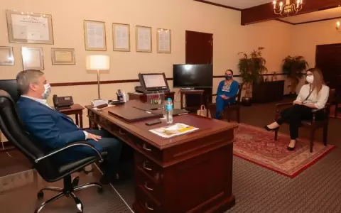 Presidente del TSJE se reuni� con misiones de Observaci�n electoral
