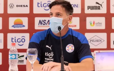 Berizzo revela c�mo la Albirroja encarar� el partido contra Bolivia