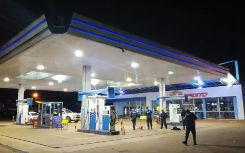 Encarnaci�n: delincuentes asaltan estaci�n de servicios tras herir a un polic�a