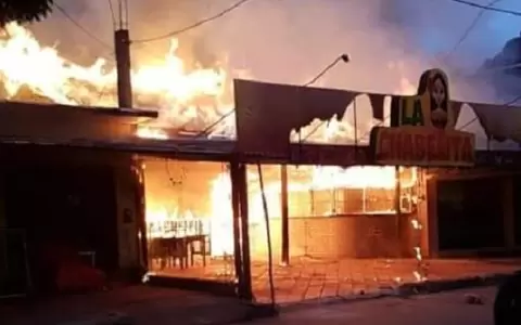 Susto en Caacup� por incendio en inmediaciones de Tup�sy Ykua