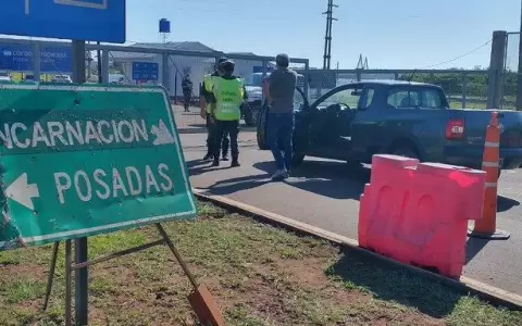 Reabren paso Encarnaci�n-Posadas, tras m�s de un a�o y medio de clausura