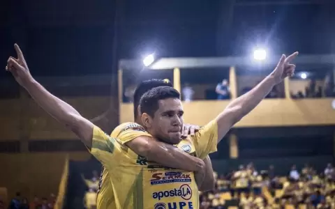 Presidente Franco vence a San Alberto en un partido con pol�mica