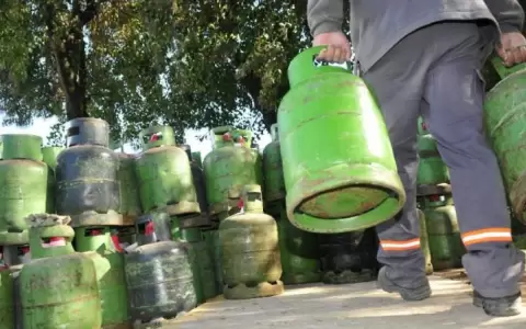 De golpe en golpe: Ahora tambi�n anuncian suba de gas desde el lunes
