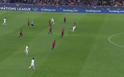 �Debi� anularse el gol con el que Francia se consagr� campe�n?