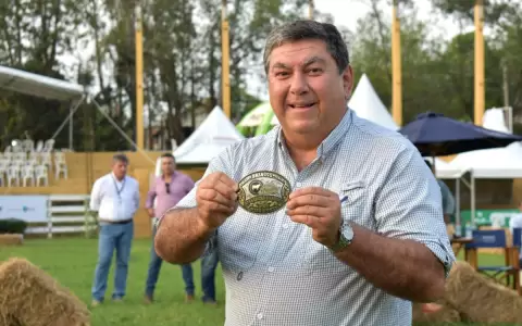 Reconocieron a criadores Brangus campeones mundiales