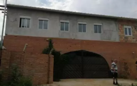 Registran doble homicidio en Aregu�
