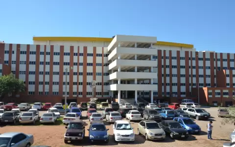 �Luz verde� a ampliaci�n presupuestaria para el Hospital de Cl�nicas