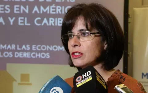 Economistas se�alan necesidad de lograr pacto fiscal para combatir la inflaci�n