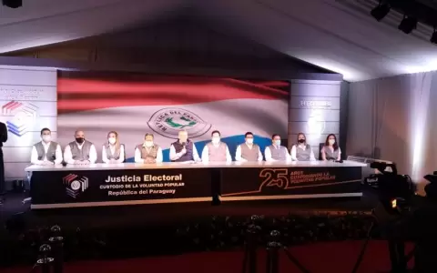 TSJE: "Jornada electoral inici� sin mayores inconvenientes y esperamos concluya de la misma forma"
