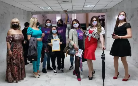 Personas trans accionan legalmente para cambiar sus nombres