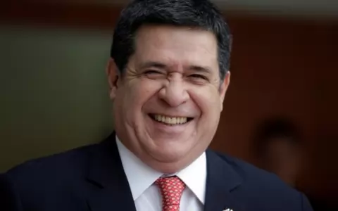 Documentos secretos vinculan a Cartes con empresas "offshore" de Panam�