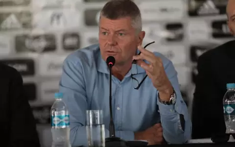 Mayor�a de los dirigentes del Olimpia no aceptar� balance 2020