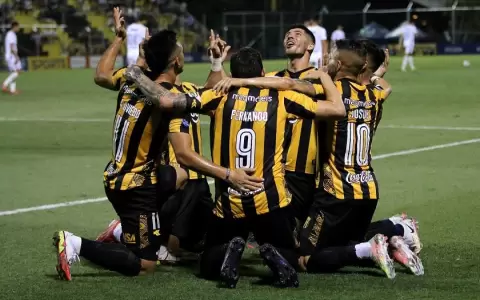 Guaran� vence a Sportivo Luque�o y se mantiene como �nico l�der