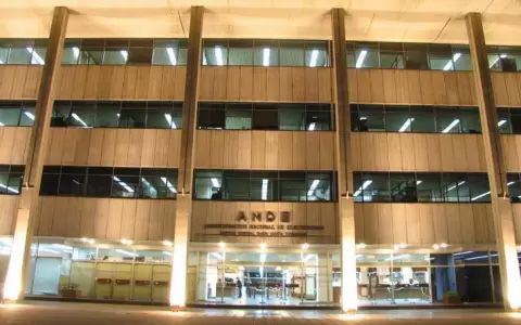 Proponen suspensi�n y reprogramaci�n de deudas para usuarios de la ANDE