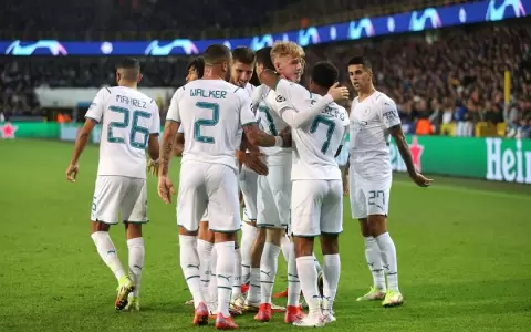Manchester City golea a Brujas y mete presi�n al PSG de Messi