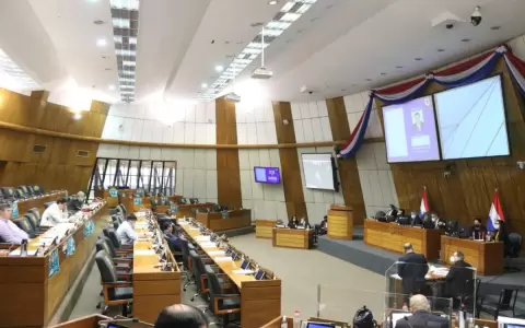 Por cuarta vez, aplazan multa y �muerte civil� por no votar