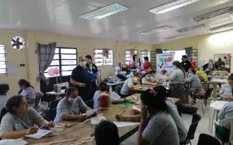 Capacitan a m�s de 500 personas privadas de libertad en oficios de mandos medios
