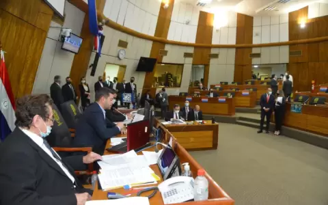 Diputados dejan sesi�n sin qu�rum y se posterga interpelaci�n a titular de Aduanas