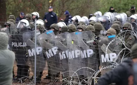 Escalada de tensi�n entre Polonia y Bielorrusia por llegada masiva de migrantes a frontera de la UE