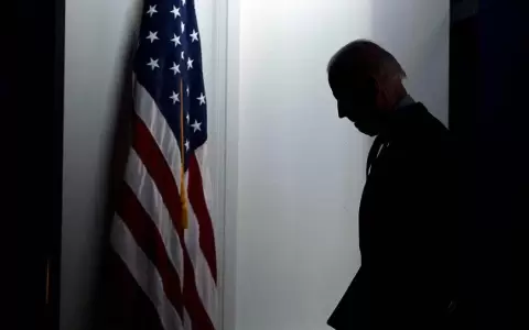 Una dura derrota electoral golpea a Biden y a los dem�cratas