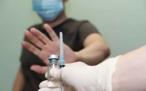 Millonaria inversi�n del Mitic para concienciar sobre vacunas genera controversia