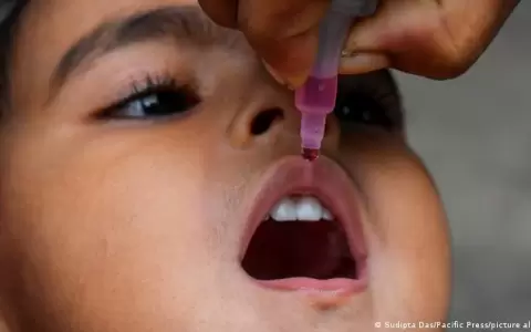La ONU logra, por primera vez, vacunaci�n contra la polio en Afganist�n