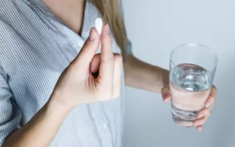 Pastilla anticovid �es una bendici�n�, sostiene doctor