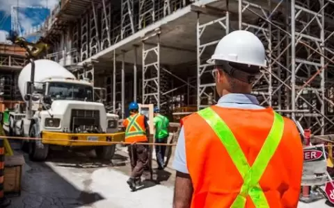 Baj� la desocupaci�n laboral en el tercer trimestre del a�o, seg�n el INE