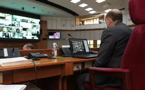 Senado manda al archivo propuesta de expropiar inmueble de la Estancia Pind�