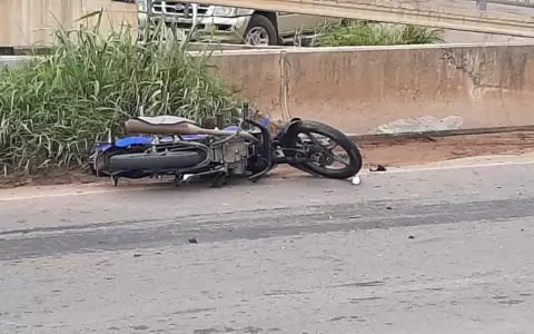 Accidentes siguen ti�endo de muerte las calles