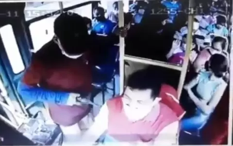 Detienen a adolescentes sospechosos de robo en buses