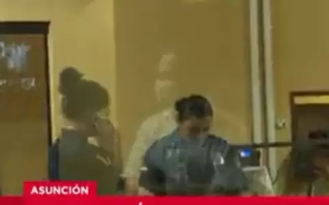 Detenida agrede a oficial de guardia y causa da�os en comisar�a