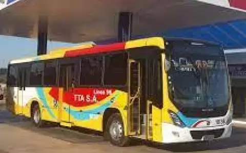 Desde ma�ana nueva empresa cubrir� itinerario de l�nea 21