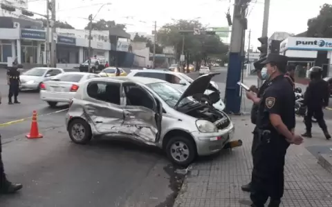 Ebrio al volante mata a comerciante que iba a ver si su puesto fue afectado por incendio