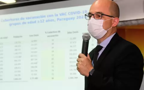 Salud comunica que aplicar� tercera dosis Covid-19 para mayores de 18 a�os
