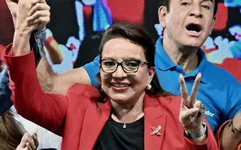 La opositora Xiomara Castro lidera recuento preliminar en Honduras