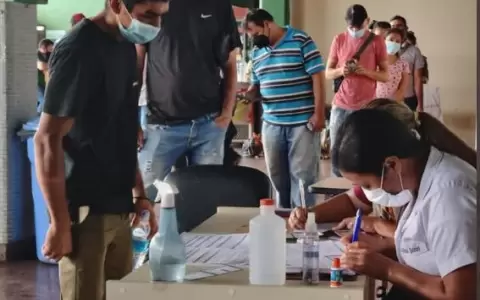 Habilitan local de vacunaci�n contra el Covid en la Terminal de �mnibus de Asunci�n
