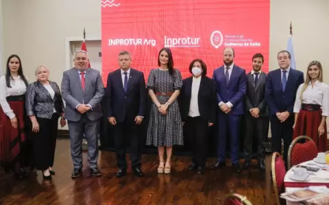Salta apunta a la promoci�n en la regi�n para reactivar el turismo internacional